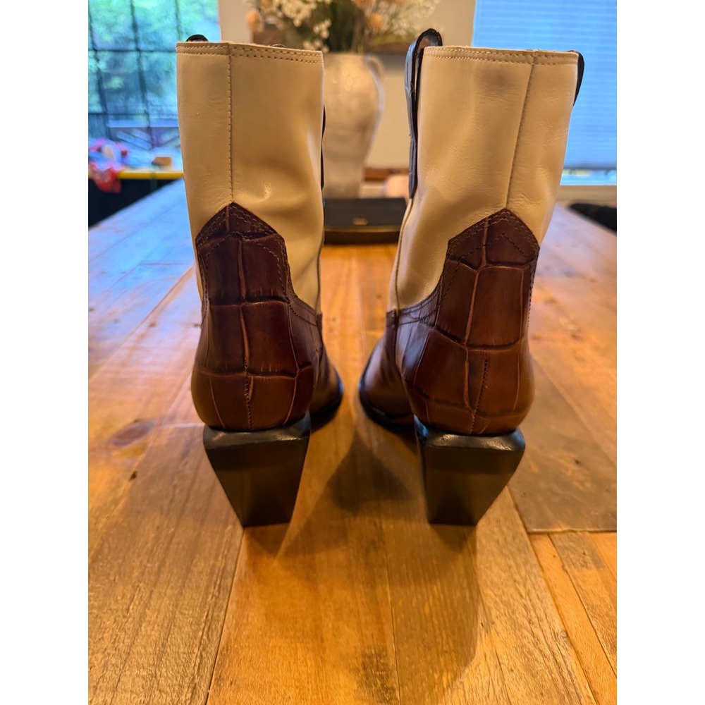 Schutz Memphis Croc Embossed Leather Western Boots Root Brown Neutral W8.5 - Picture 6 of 9